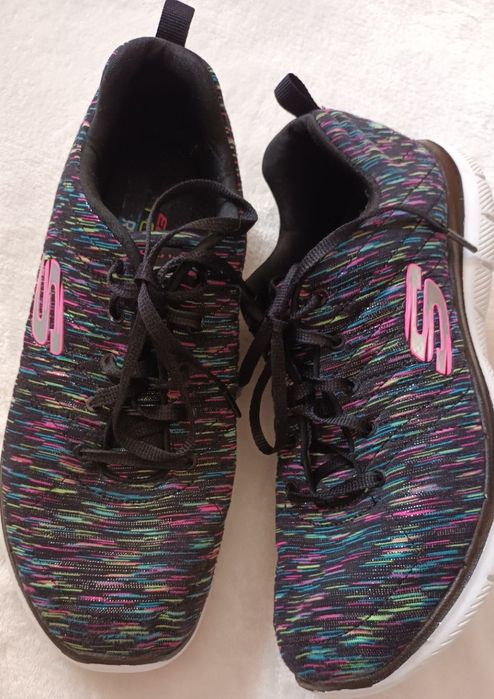 Buty, adidasy,   Skechersy