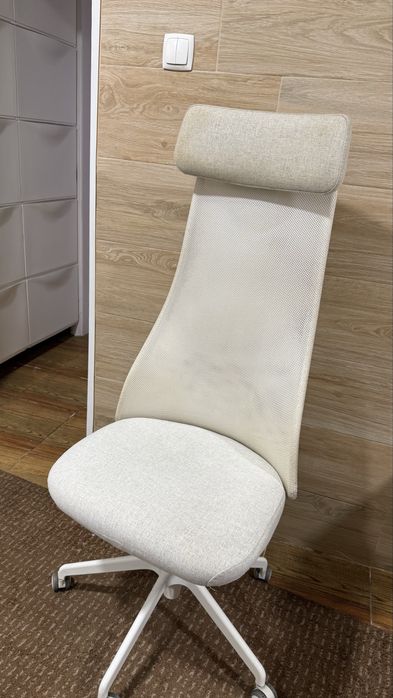 Cadeira de escritorio bege ikea