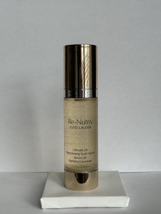 ESTÉE LAUDER RE-NUTRIV Liftingujące serum do twarzy Ultimate Lift 30ml