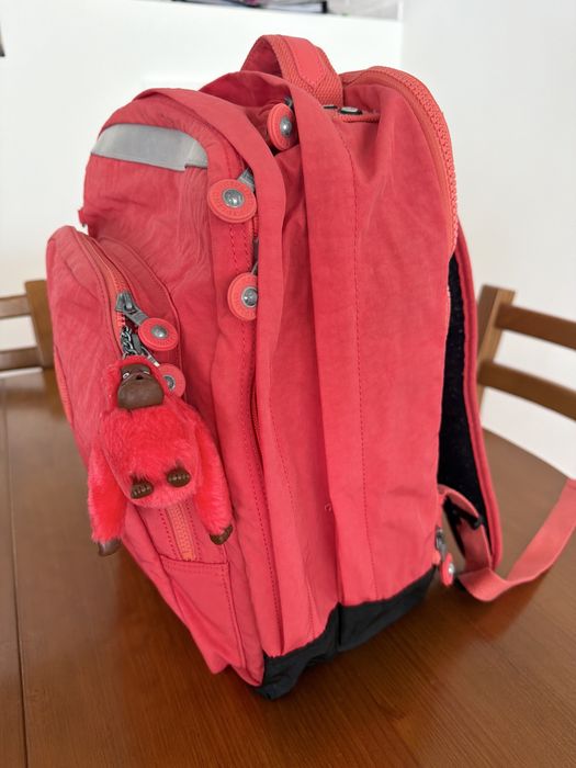 Mochila escolar Kipling (expansivel / com divisórias)