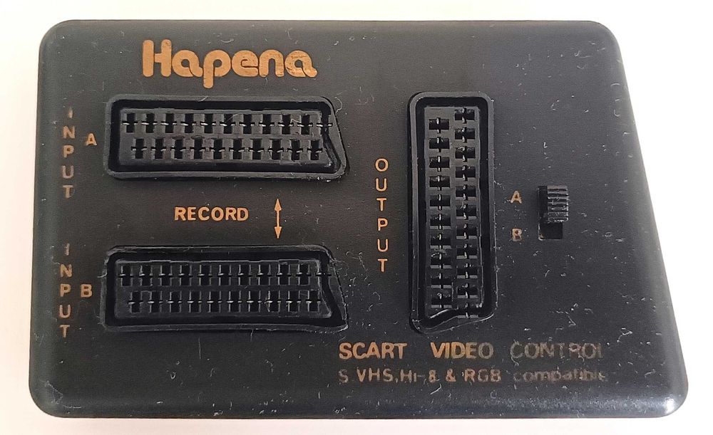 Hapena przełącznik wejść Scart Video Control