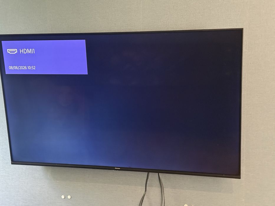 Телевизор Hisence 55 smart TV