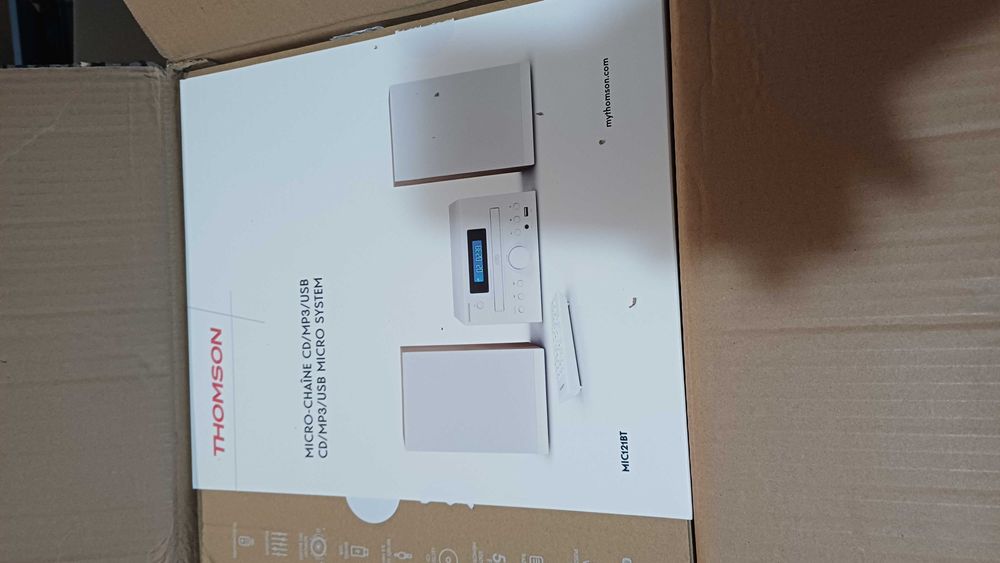 Wieża Thomson MIC121BT - mikrowieża z Bluetooth, CD, USB, FM.