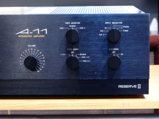 Интегральный винтажный аудиофильский усилитель NEC A-11