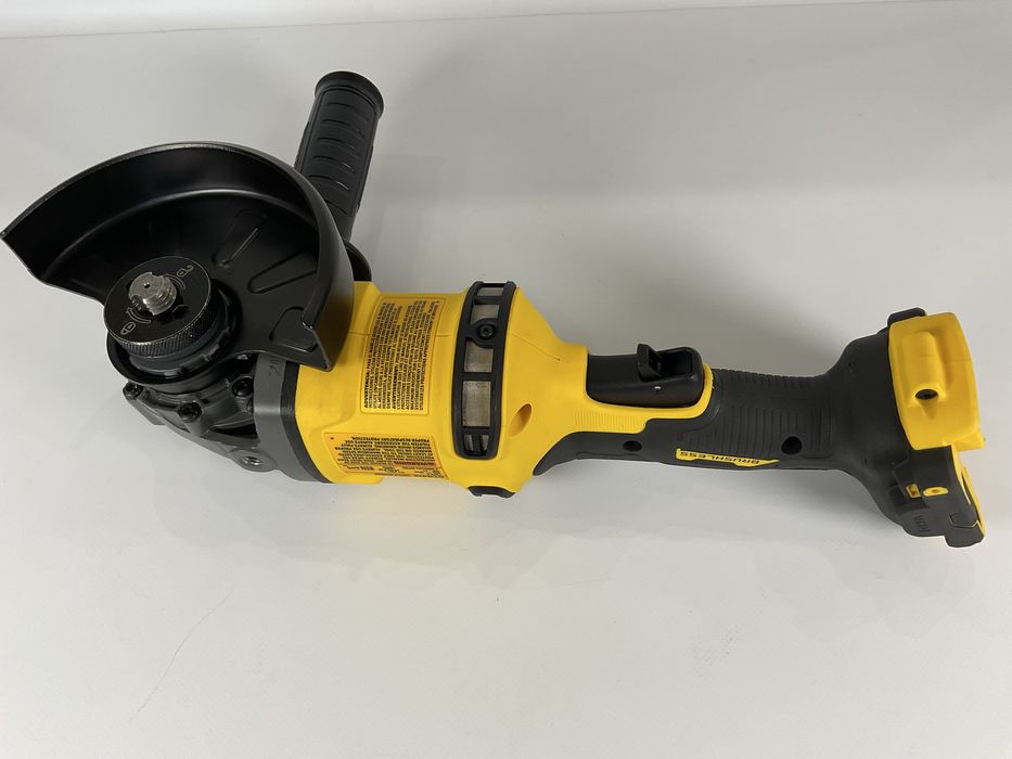Аккумуляторная болгарка (УШМ) DEWALT DCG418B FLEXVOLT 60V MAX Brushless 125mm