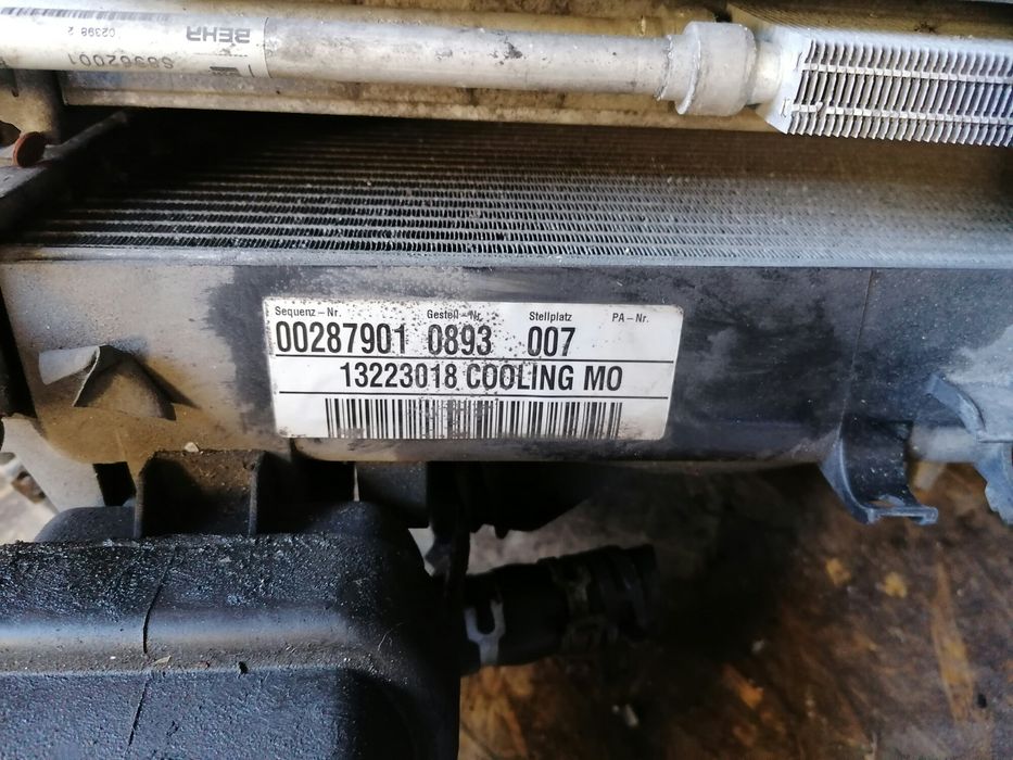 Chłodnica chłodnice opel insignia 2.0 CDTI A20ADTH klima cooler woda