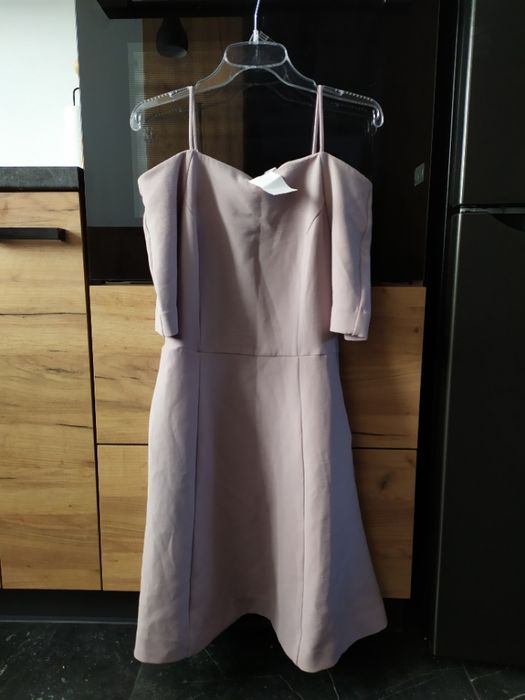 Sukienka z opuszczonymi ramionami H&M 36
