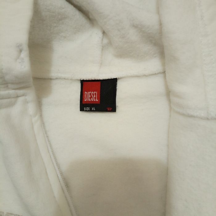 Кофта біла молодіжна