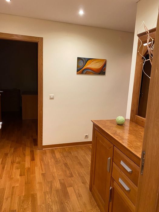 Alugo apartamento  t3 colinas do cruzeiro disponível a partir de agosto / setembro