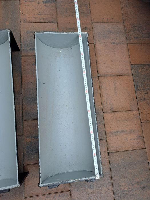 Продам металеві корита.