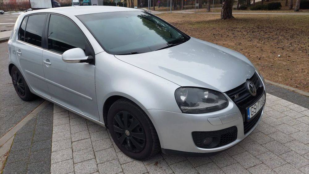 Volkswagen Golf Pilne.. Golf V GT SPORT 1.9. 105km