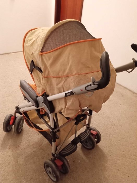 Carrinho de bebé