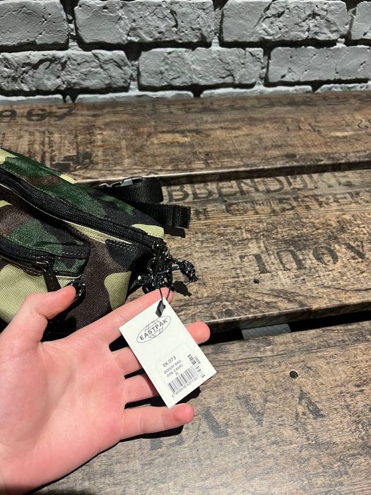Бананка поясна eastpak камуфляж камо истпак істпак естпак сумка