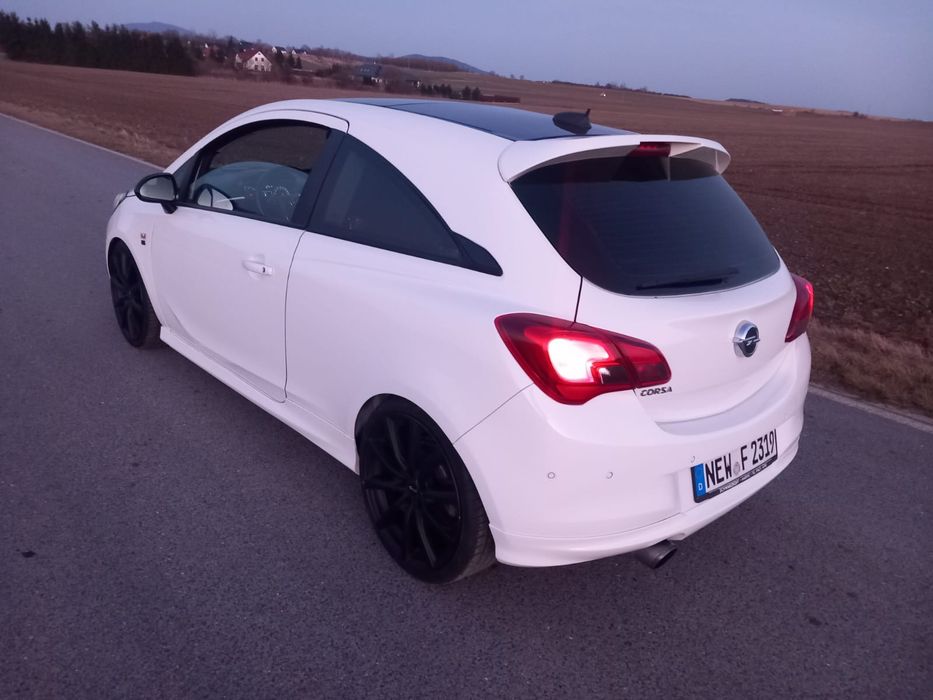Opel Corsa OPC-Line 1.4b 150ps 6b 130tys.km  xenon Navi Alu 19 Biała