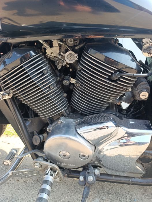 Honda shadow 750