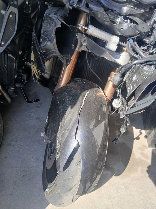Suzuki Hayabusa (Acidentada)