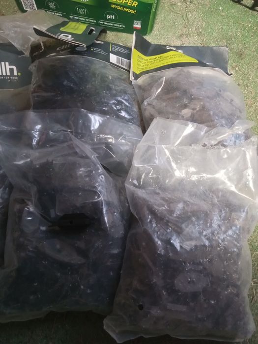 Klipsy,mocowanie deski kompozytowej