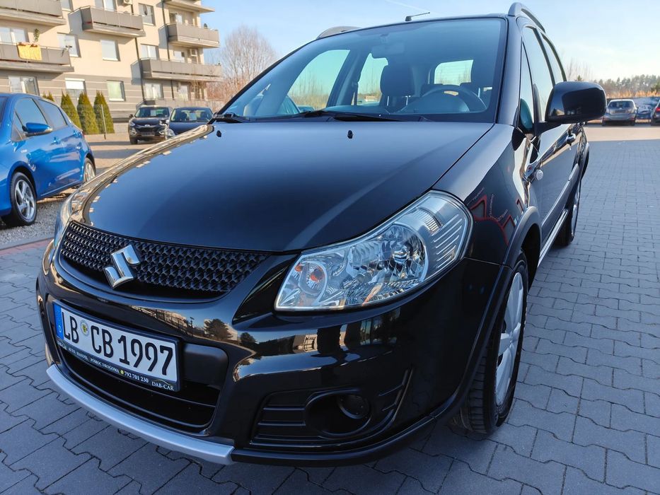 Suzuki SX4 SX4 1.6 Benzyna Kamera Nawigacja Niski przebieg z Niemiec