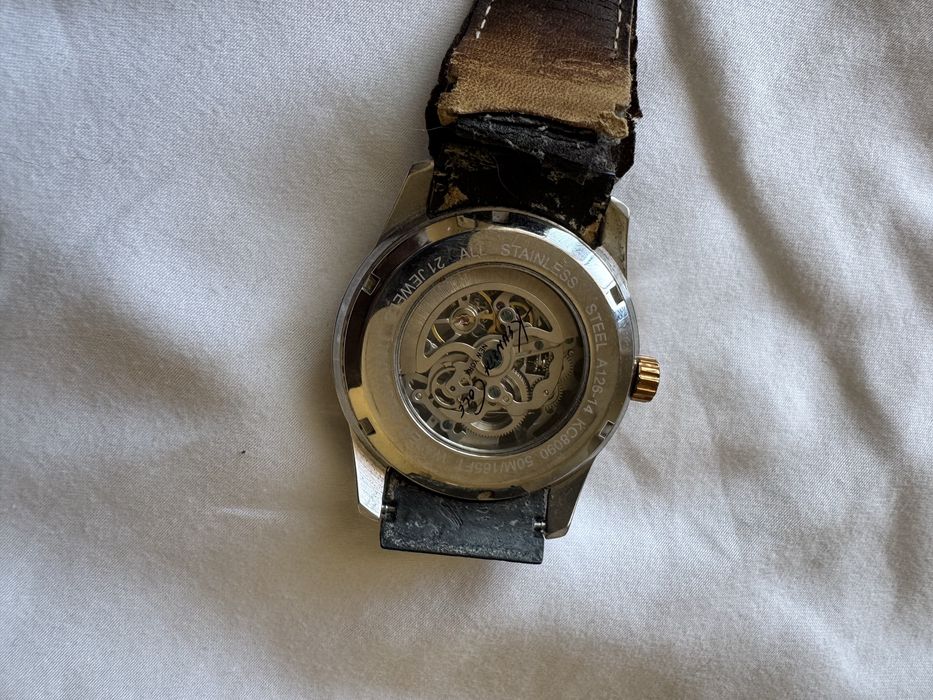 Relogio Kenneth Cole original Mecanico