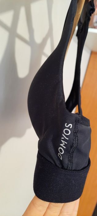 Biustonosz sportowy
