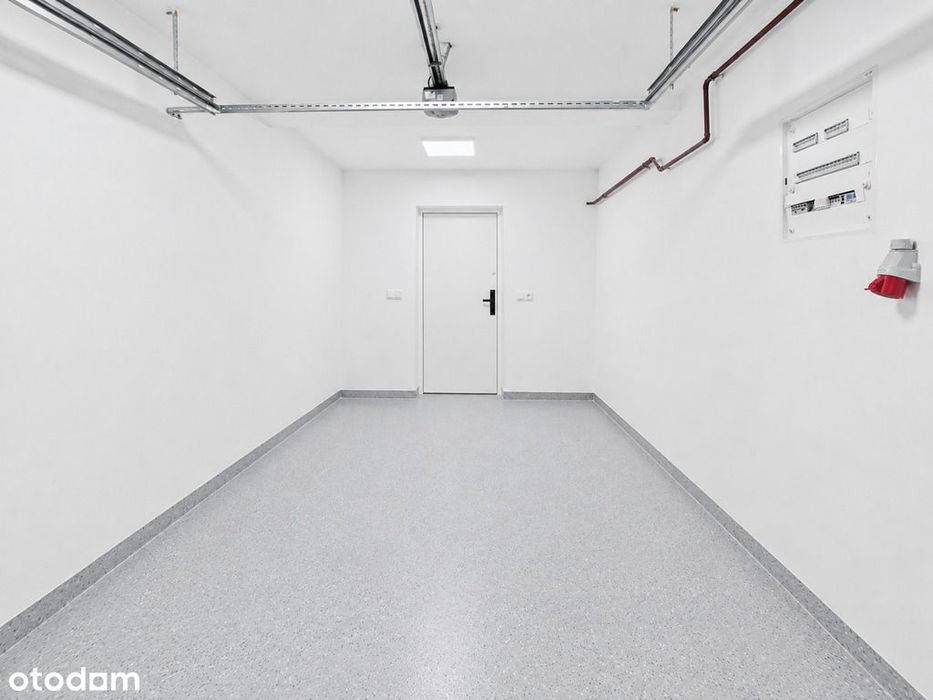 Duży dom 195 m² na wynajem, 6-7 sypialni | Urzut