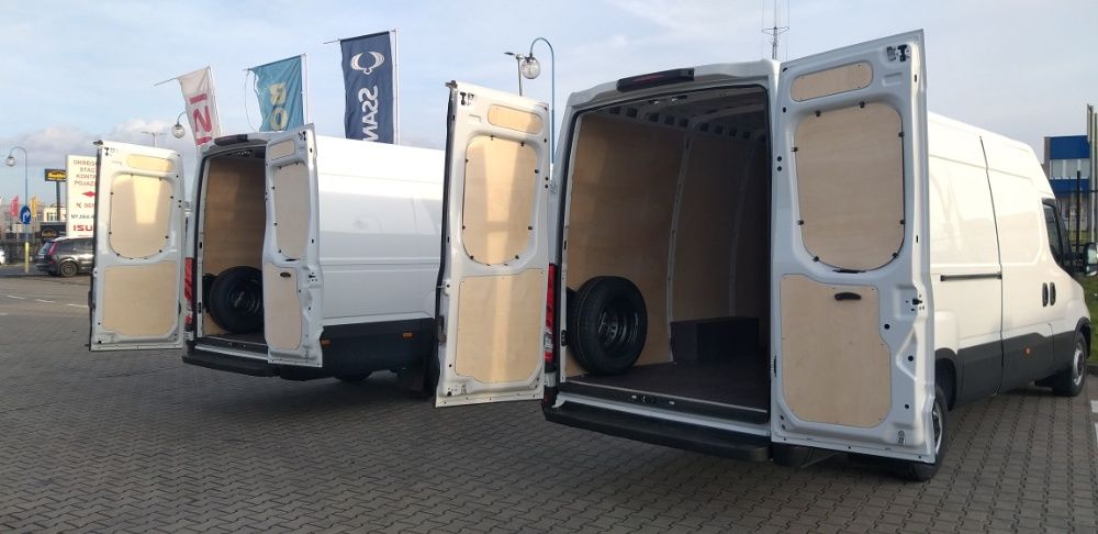 Zabudowa Iveco Daily 16m3, 18m3 podłoga, boki, nadkola MONTAŻ