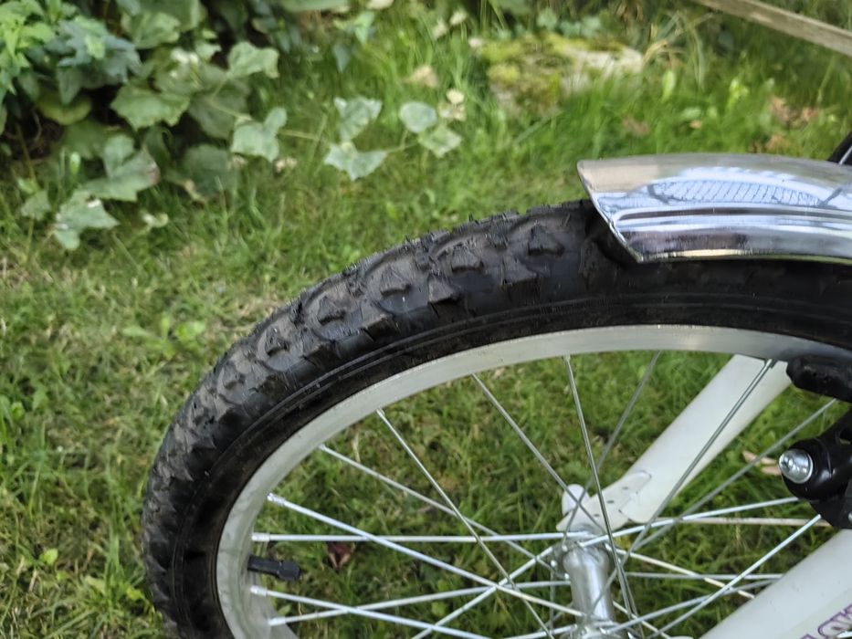 Fajny rowerek dla dziewczynki