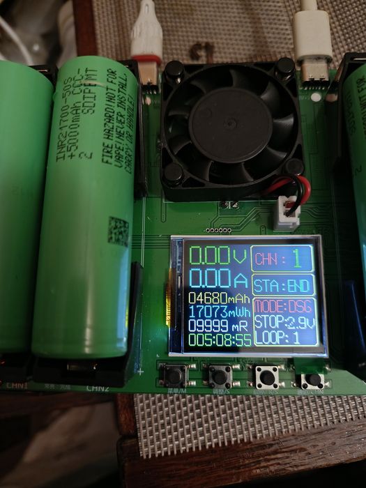 Акамулятори 21700