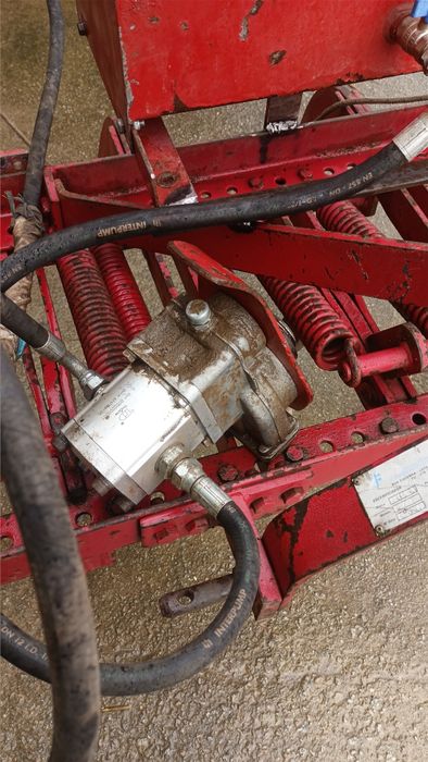 Entersepas com escarificadores