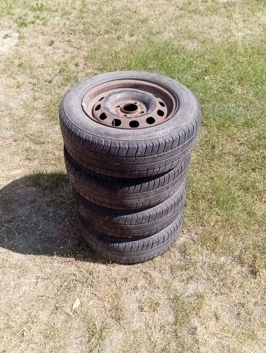Продам Б/У резину з дисками