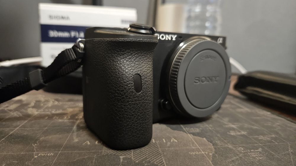 Sony A6600 - Só 742 disparos