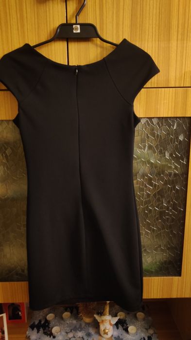Czarna sukienka wieczorowa rozmiar s/m nowa