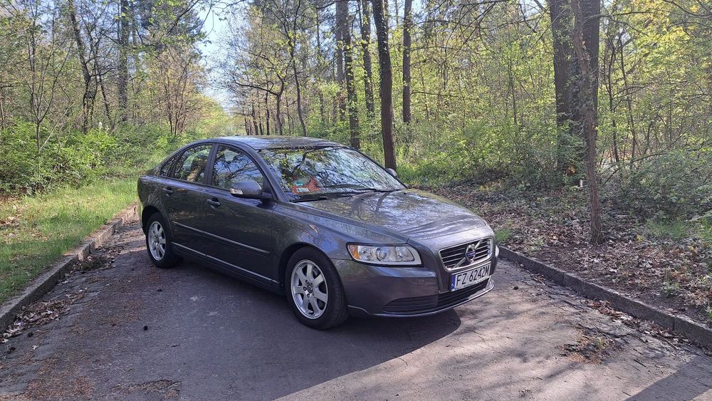 Volvo S40