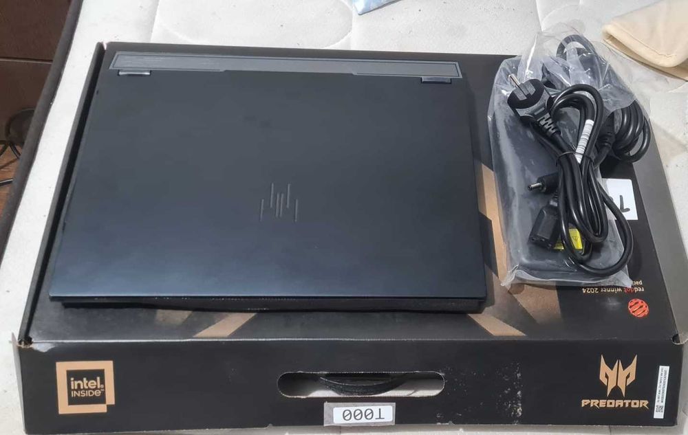 Gaming Laptop Acer Helios Neo RTX5070 Ti