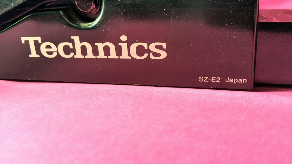 Pedał ekspresji Technics, Footswitch SZ-E2