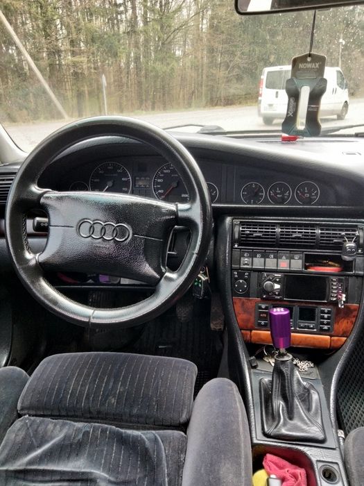 Продам AUDI A6 C4