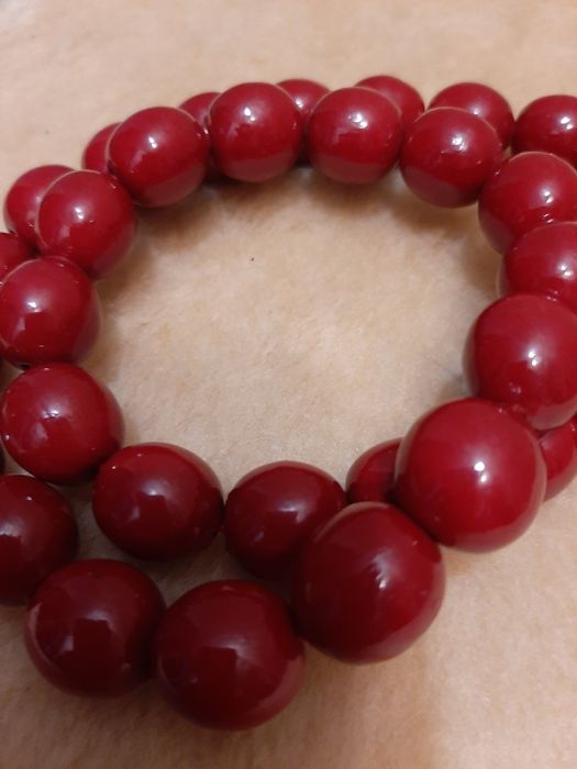 Бижутерия бусы заколки