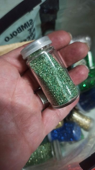 Brilhos (purpurina) em pó holográfico