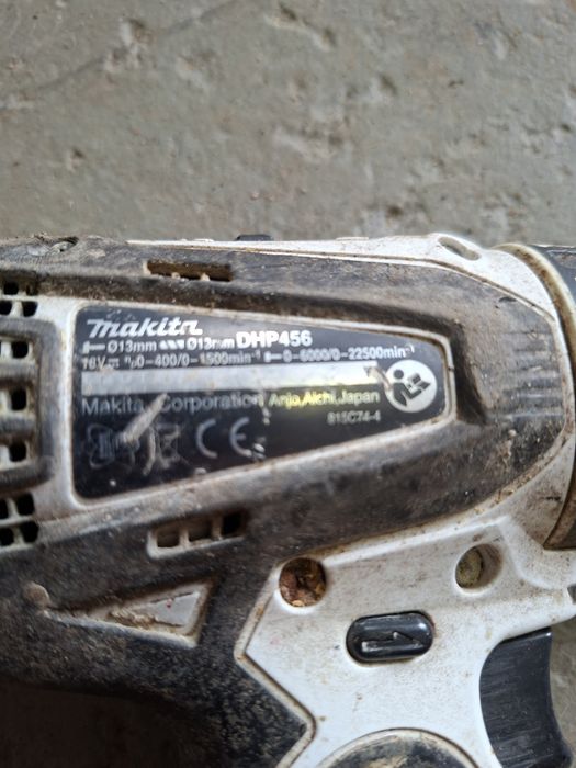 Wkrętarka makita DHP456