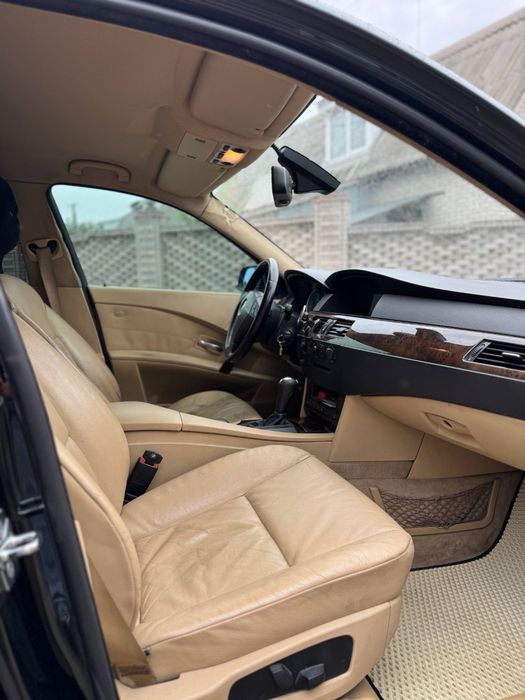 Продам BMW 5 E60