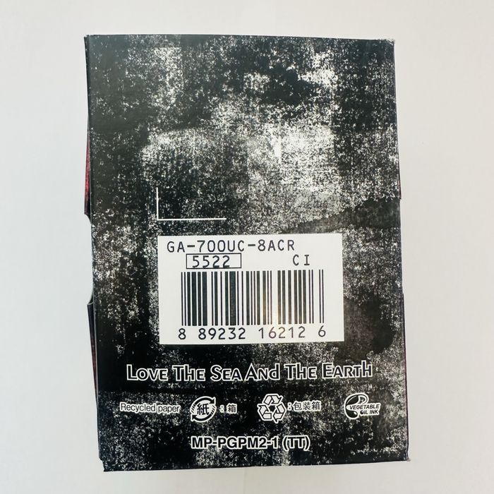 Продам оригінальний Casio G-Shock GA-700UC-8ACR