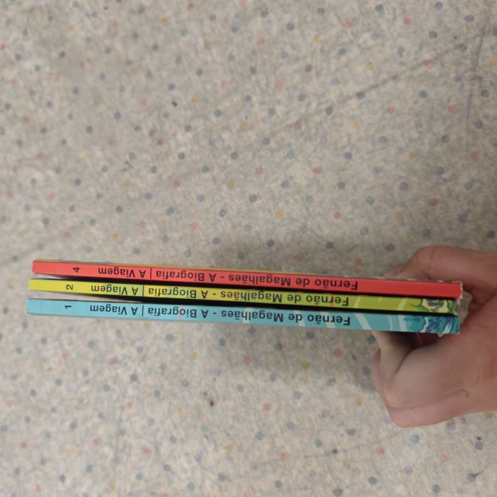 Coleção de livros-Fernão de Magalhães