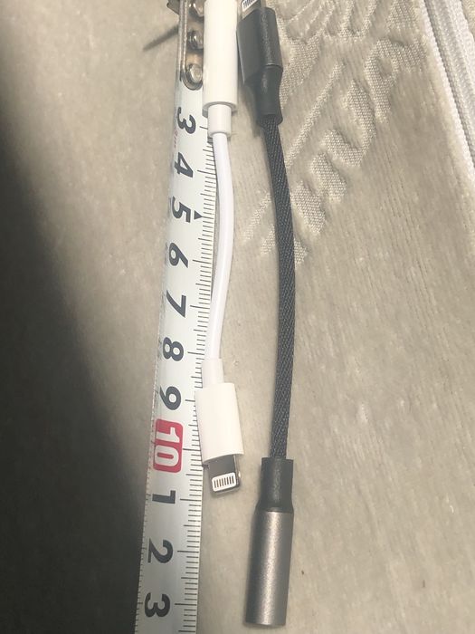 Adapter słuchawek do iPhona. Lightnig do jack 3.5mm