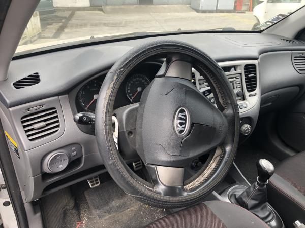 Para peças KIA Rio II (JB)