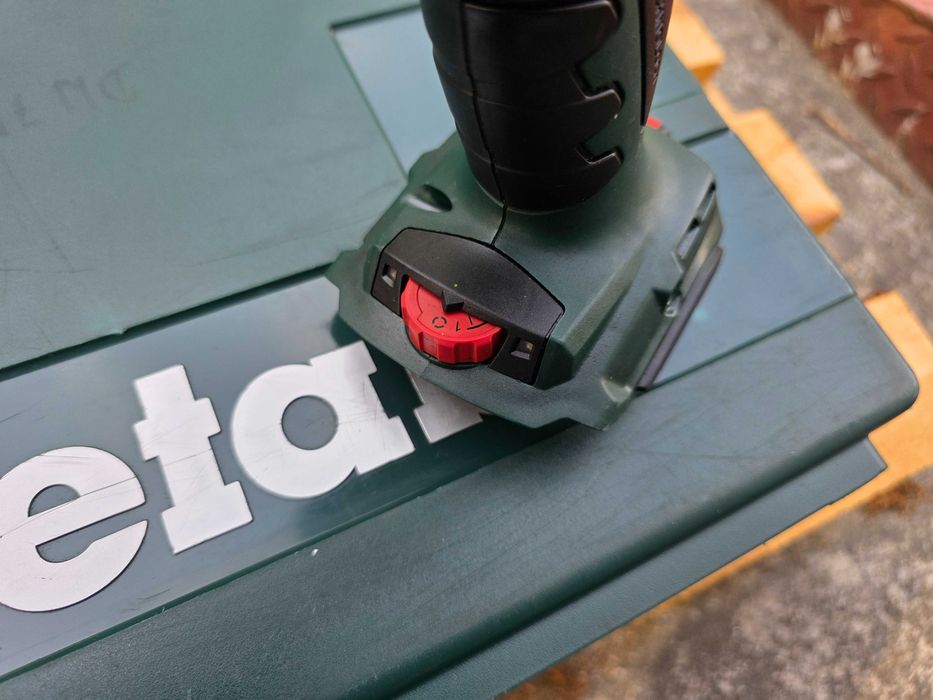 Metabo BS 18 LTX Impuls Wiertarko-wkrętarka 2X5Ah ładowarka walizka zestaw