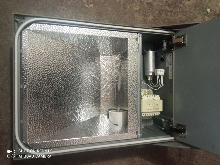 Naświetlacz parkingowy lampa uliczna Siteco Hermetyczna