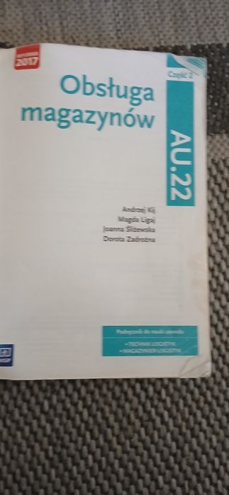 Podręczniki obsługa magazynów