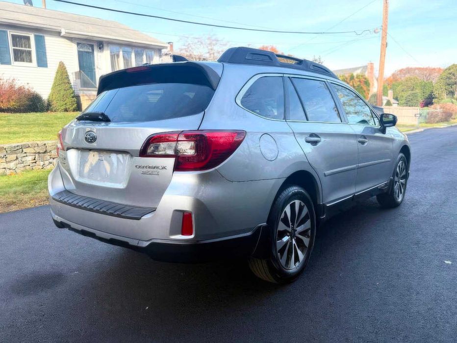 Subaru Outback      2016