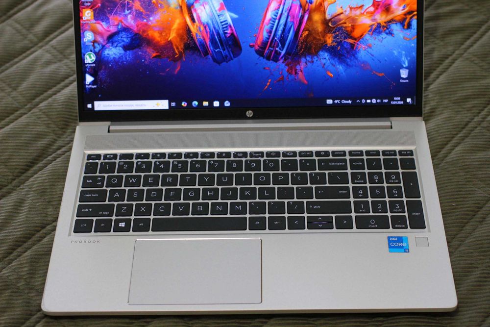 HP 450 G8/2022г/i5-1135G7/Intel Iris Xe 4GB/16GB/SSD256/АКБ5ч/15ipsFHD