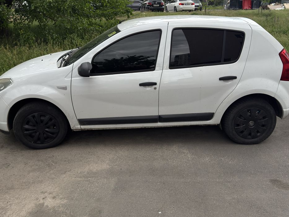 Продам  Dacia Sandero